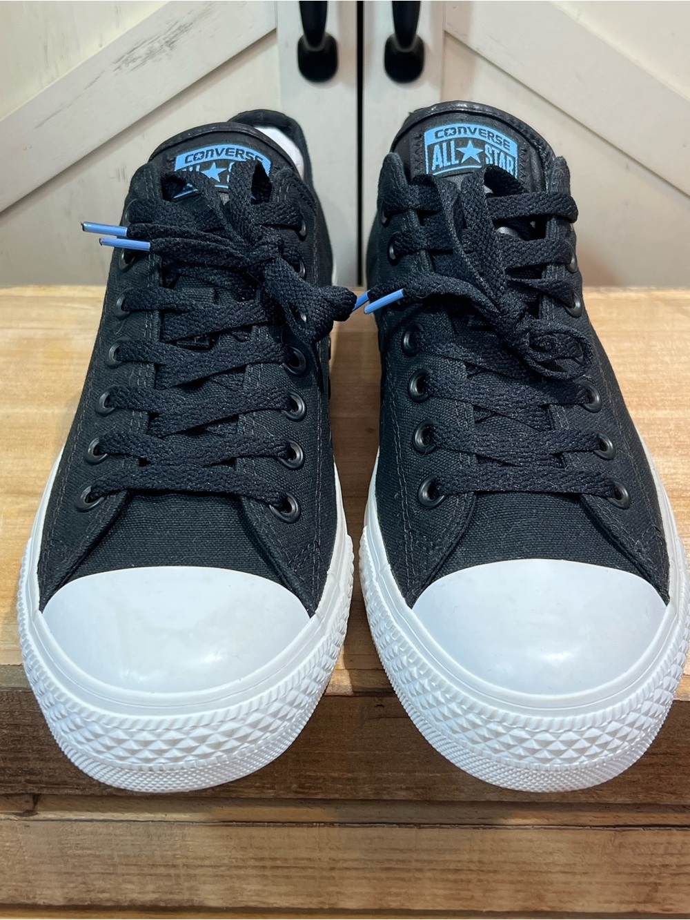 Converse Chuck Taylor II Low Top Black & Blue Sneaker Mens 10 NEW - Picture 4 of 11
